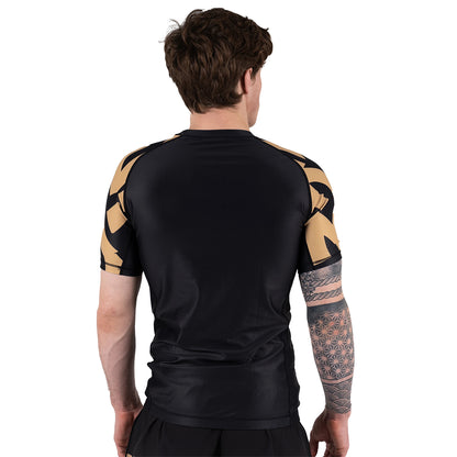 Scramble Baka Short Sleeve Rash Guard - Gold
