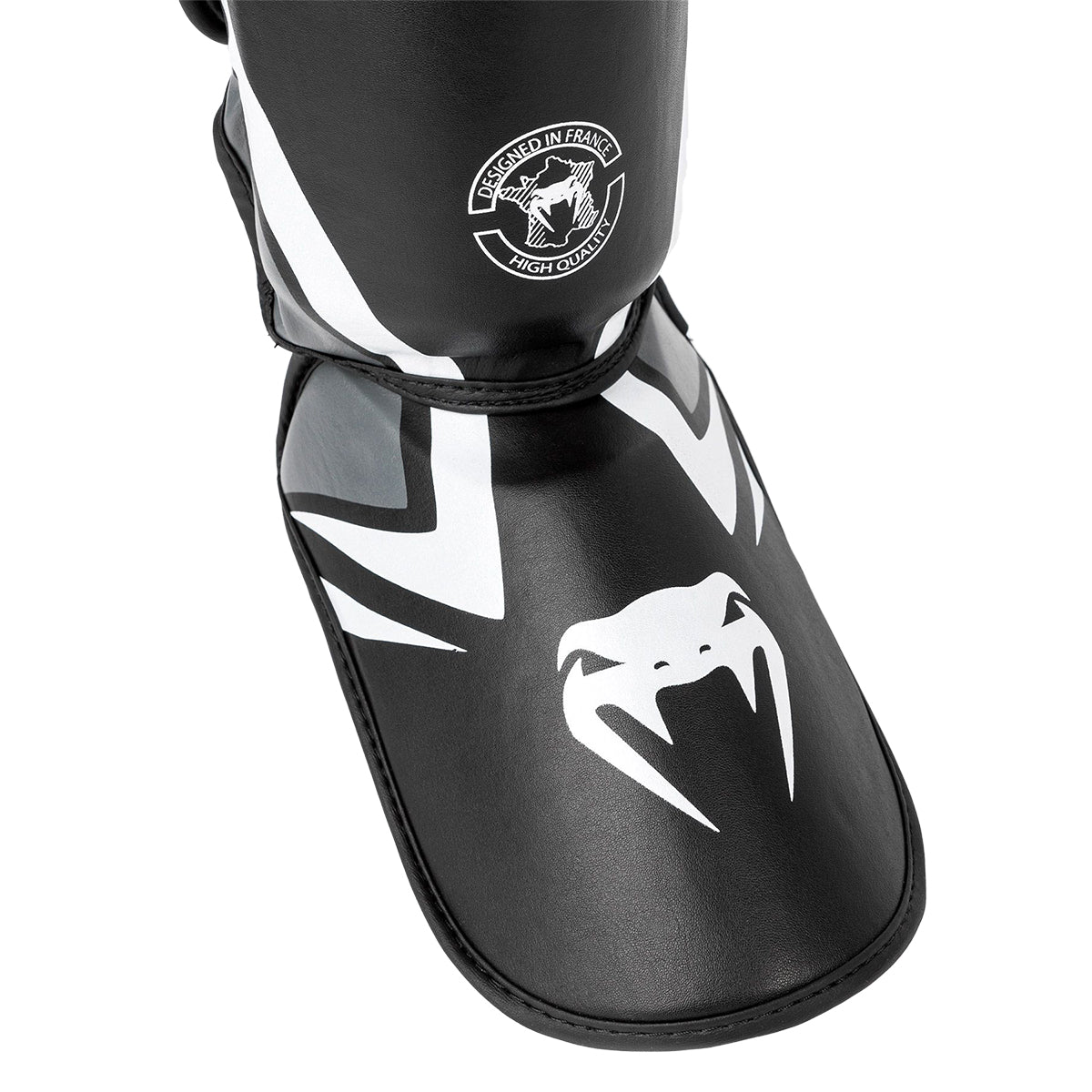 Venum Contender 2.0 Muay Thai Shin Guards - Black/White